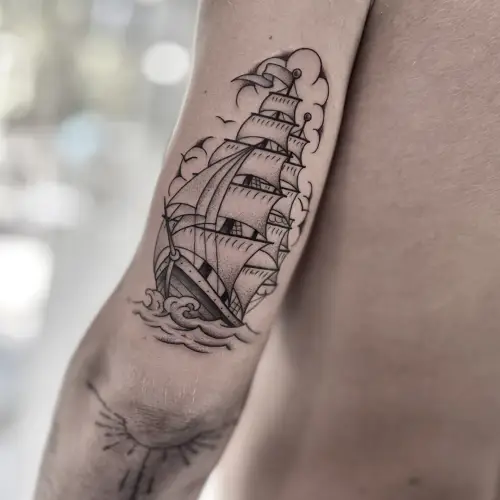 tatuatge de vaixell